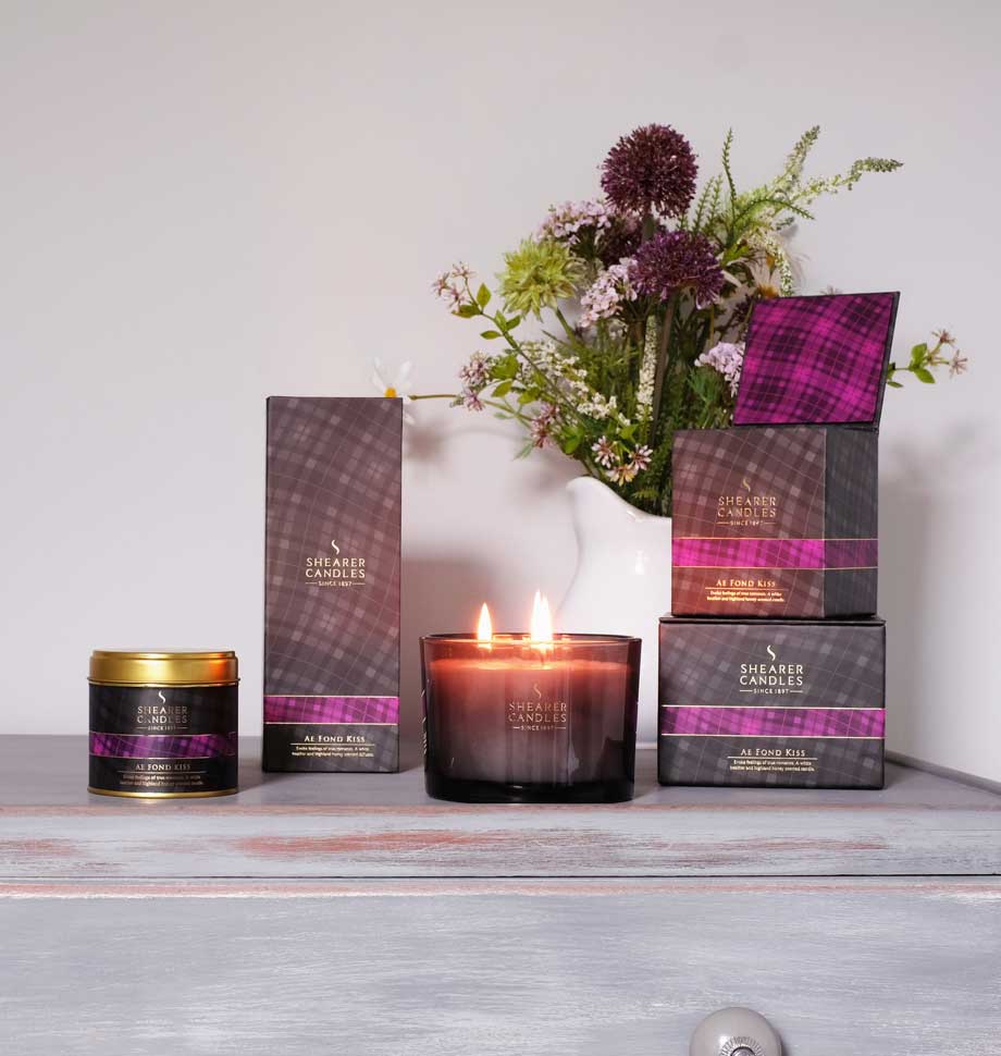 Ae Fond Kiss Tin Candle