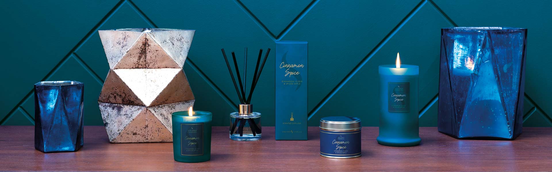 Spicy Fragrance Candles, Wax Melts and Diffusers